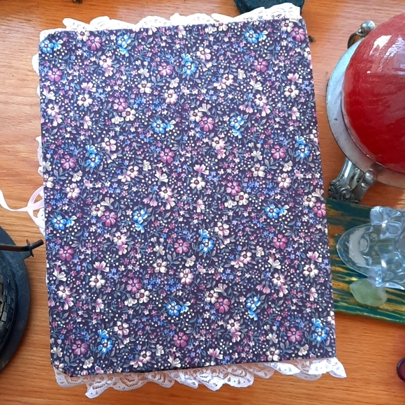 VICTORIAN KEEPSAKE BOS FOLDER HANDMADE QUILTED BOOK OF SHADOWS WITCH - Picture 4 of 8